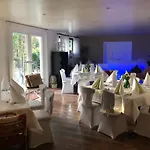 Und Restaurant -gasthaus Zur Pfalz Hockenheim