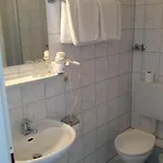 Guest house Und Restaurant -gasthaus Zur Pfalz