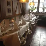 Guest house Und Restaurant -gasthaus Zur Pfalz