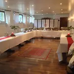 Und Restaurant -gasthaus Zur Pfalz Hockenheim