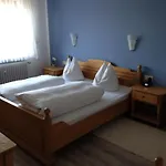 Guest house Und Restaurant -gasthaus Zur Pfalz 3*