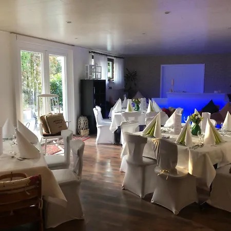 Und Restaurant -gasthaus Zur Pfalz Hockenheim