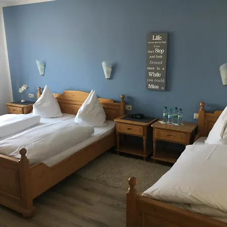 Zur Pfalz Hockenheim