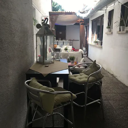 Und Restaurant -gasthaus Zur Pfalz Gæstehus