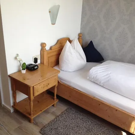 Zur Pfalz Hockenheim