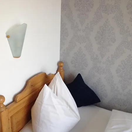 Zur Pfalz Gasthof 3*