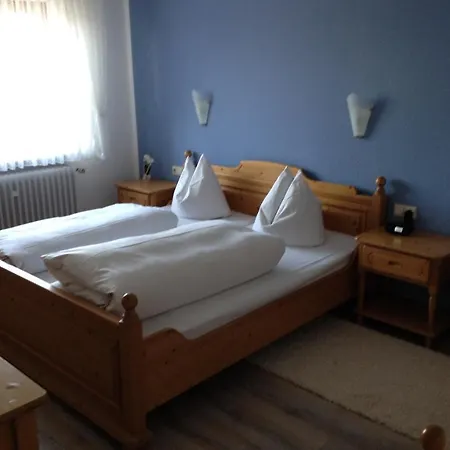 Gæstehus Und Restaurant -gasthaus Zur Pfalz 3*